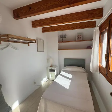 Dom wakacyjny Casa Lluna 13 *